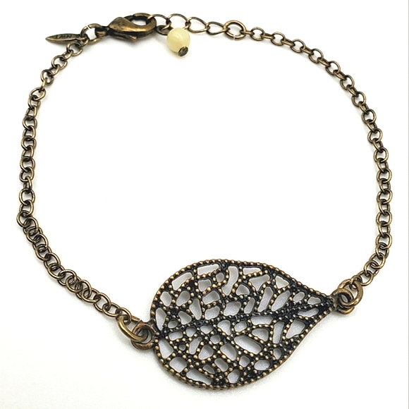 Avon Filigree Can't Leaf You Alone 3 Piece Gift Set - Picture 4 of 4